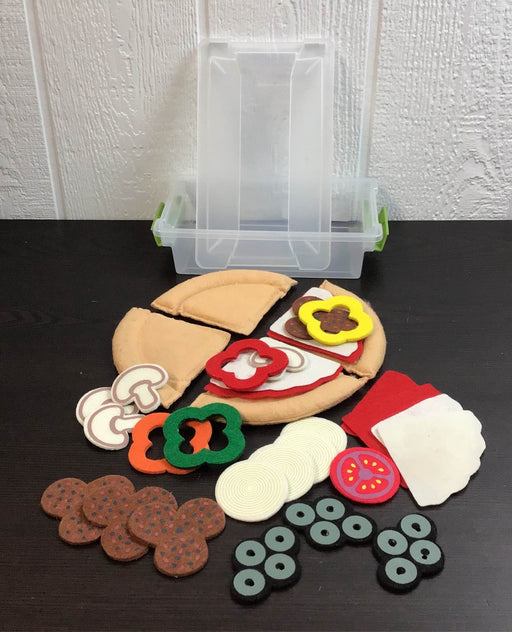 used Melissa & Doug Felt Play Pizza