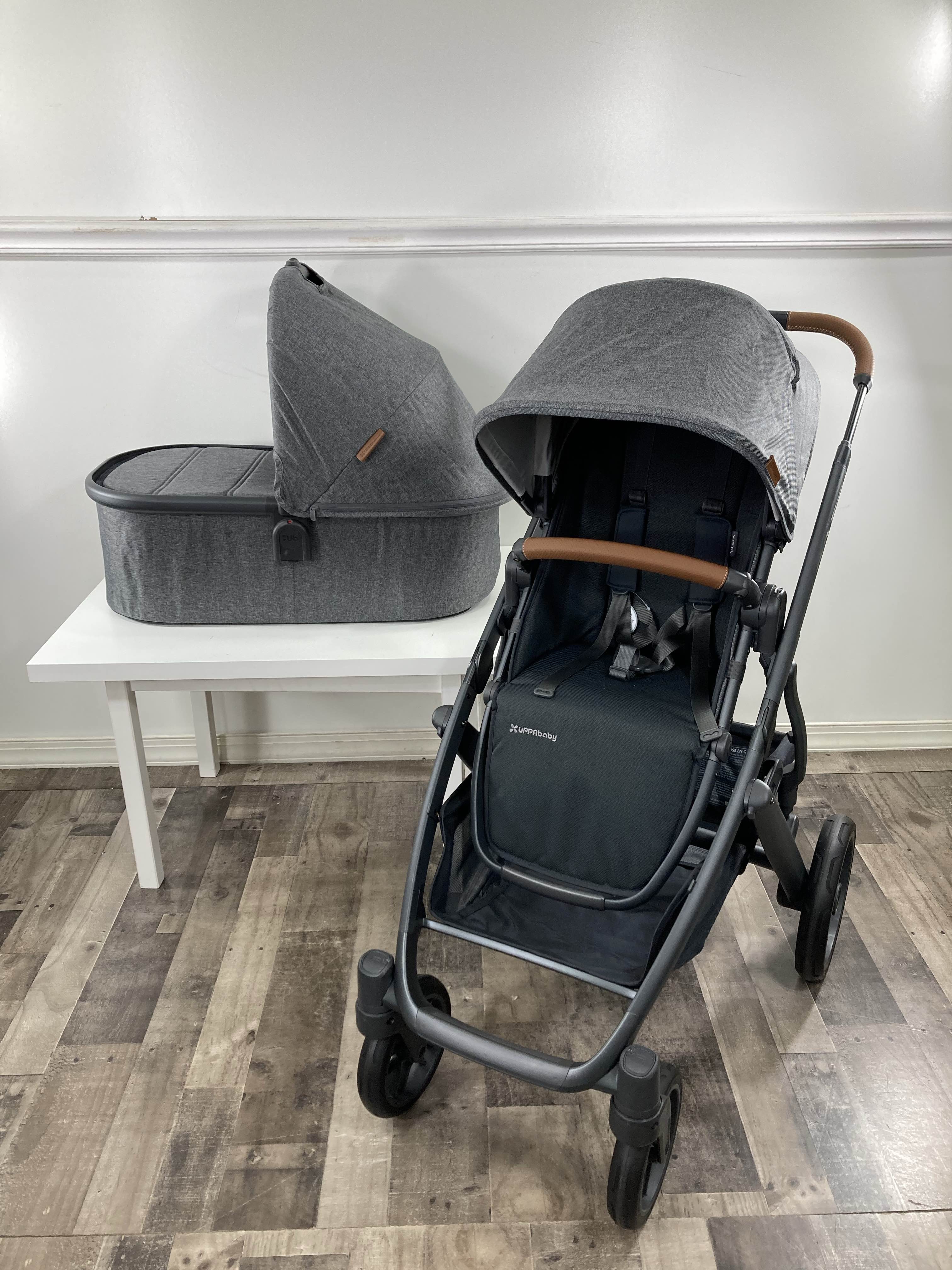 Uppababy vista shop floor model