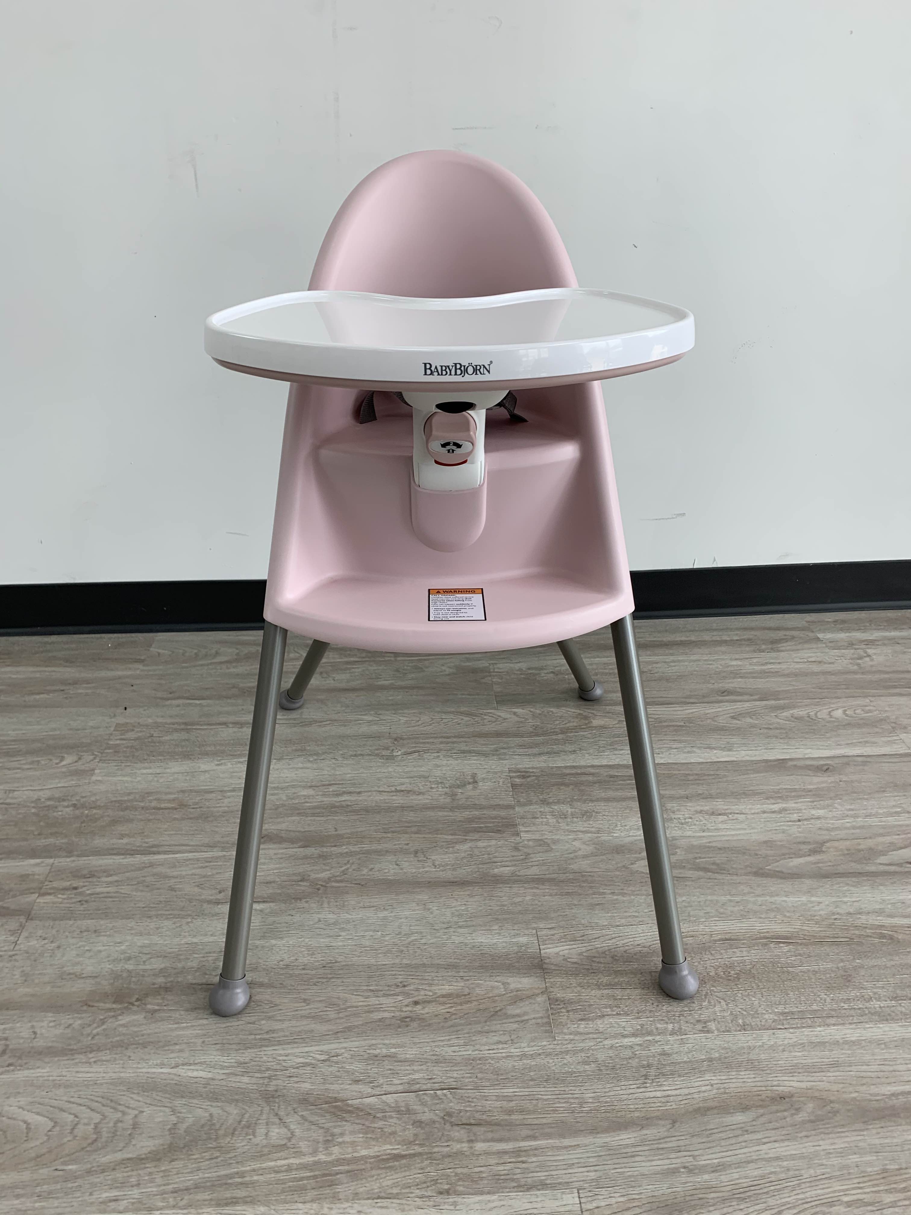 Baby bjorn 2025 high chair pink