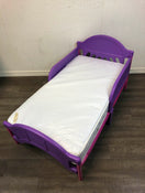 secondhand Delta Children Toddler Bed, With mattress