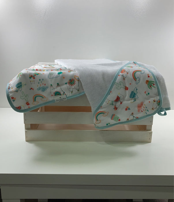 Shop LouLou Lollipop Hooded Towel Set, Llama at GoodBuy Gear