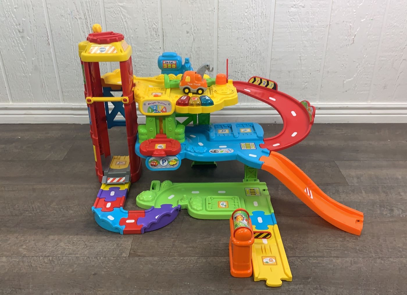 Vtech park & learn deluxe outlet garage