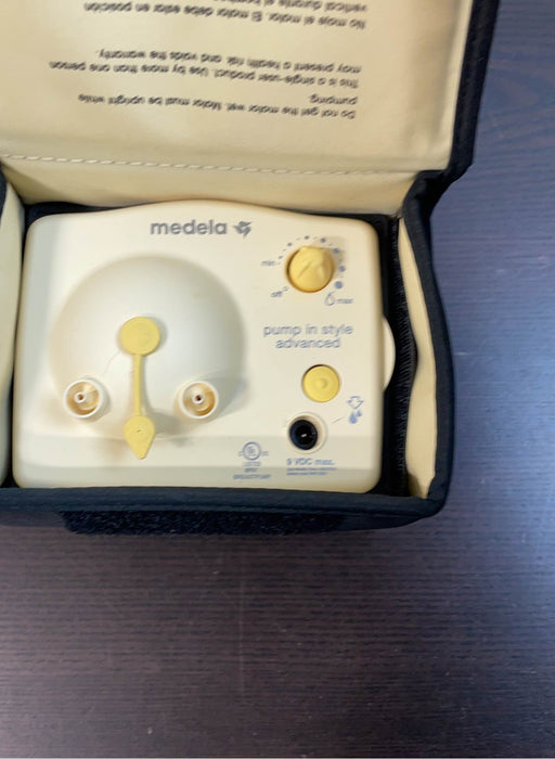 Shop Medela Pump In Style Advanced Breast Pump, With cooler bag at GoodBuy Gear