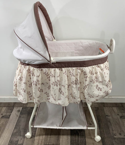 used Delta Children Sweet Beginnings Bassinet