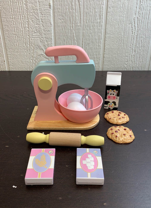 used KidKraft Baking Set