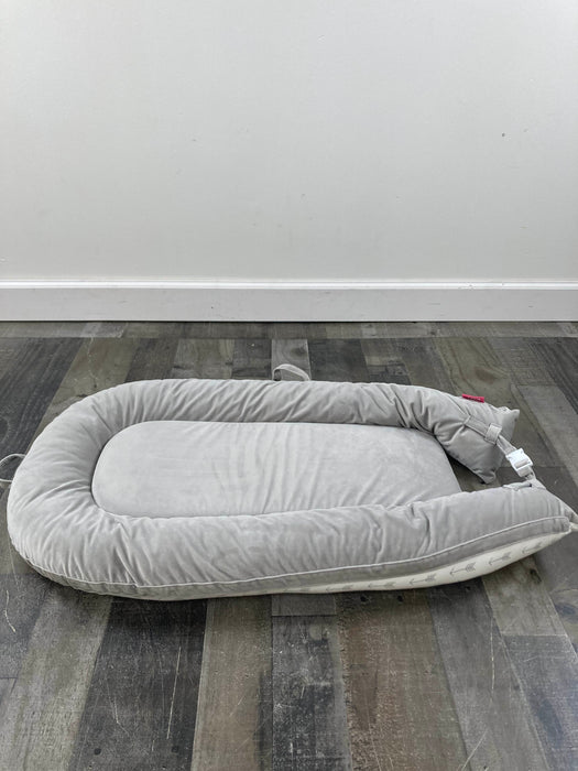 used EIH Baby Nest, Baby Lounger