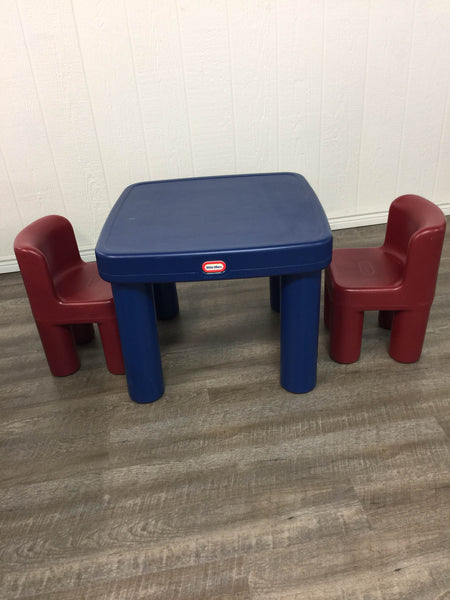 Little tikes wooden table and online chairs