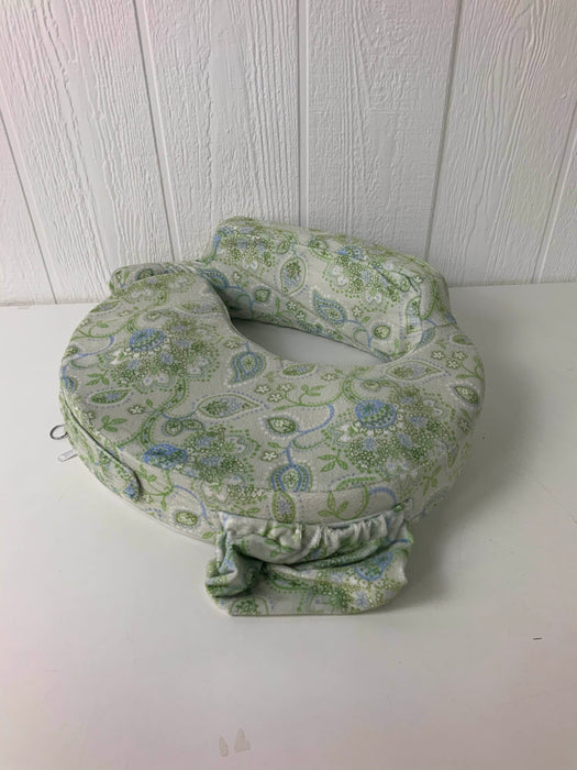 used My Brest Friend Nursing Pillow