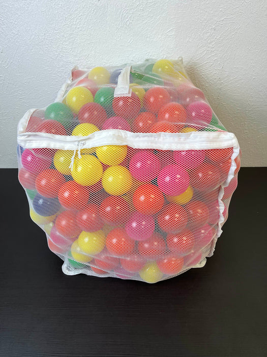 secondhand Click N' Play Balls For Ball Pit