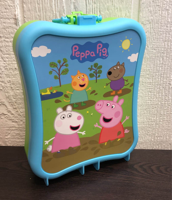 secondhand Peppa Pig Peppa’s Carry-Along Friends Case Toys