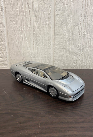 Maisto 1:18 Special Edition Die Cast Vehicles, This morning…