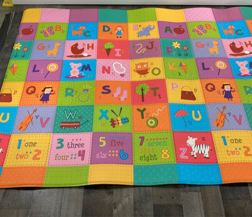 used Dwinguler Large Kid's Playmat