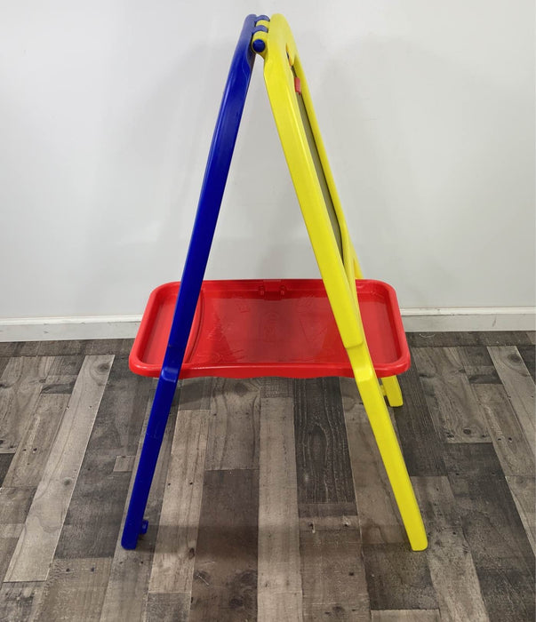 secondhand Crayola 3 In 1 Magnetic Double Easel