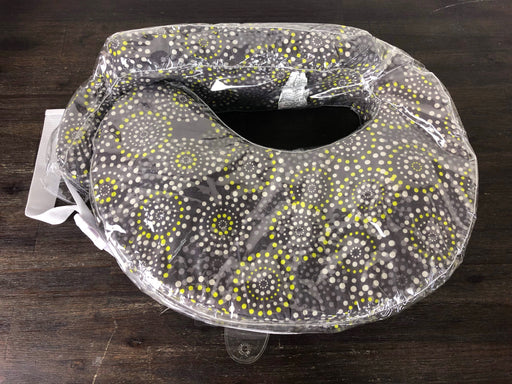 used My Brest Friend Nursing Pillow