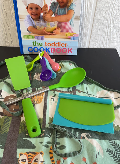 secondhand BUNDLE Cooking And Baking Toys