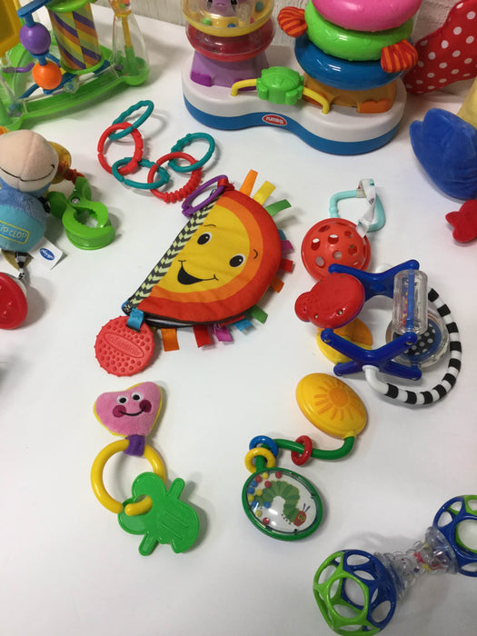 secondhand BUNDLE Infant & Toddler Toys