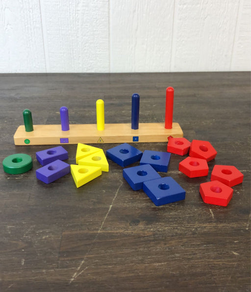 secondhand Melissa & Doug Stack & Sort Board