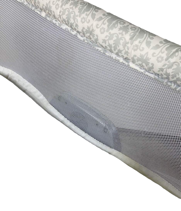 Shop Halo BassiNest Swivel Sleeper Premiere Series, Rose Leaf at GoodBuy Gear