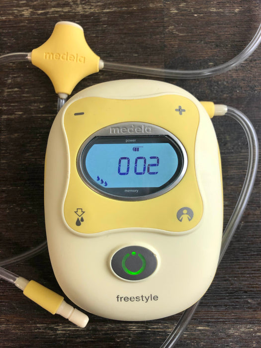 secondhand Medela Freestyle Breast Pump, With Accessories