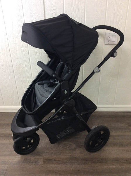 Baby trend first debut 2024 3 wheel travel system