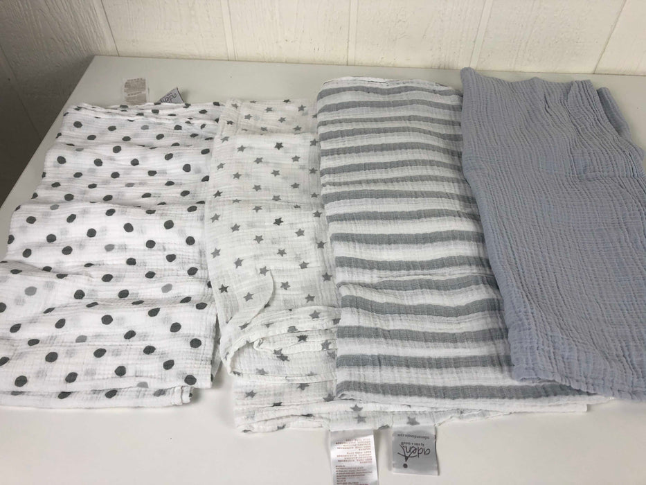 used BUNDLE Baby Blankets