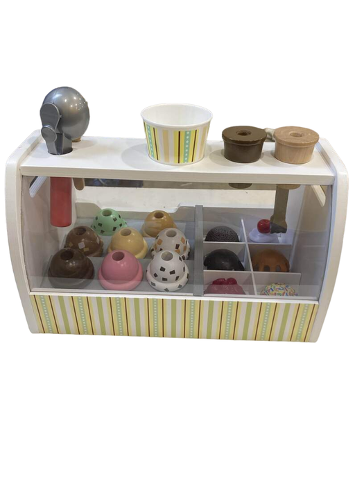 used Melissa & Doug Wooden Scoop & Serve Ice Cream Counter