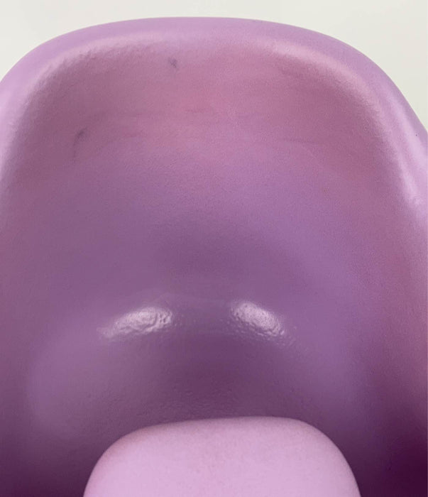 Shop Bumbo Floor Seat With Play Tray, Grape at GoodBuy Gear