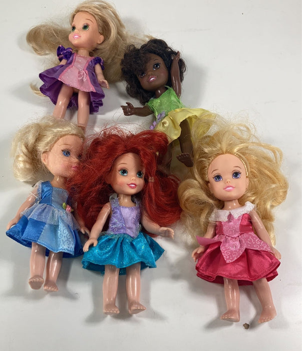 used BUNDLE Dolls