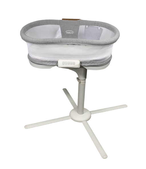 used Halo BassiNest Swivel Sleeper Luxe Plus Series