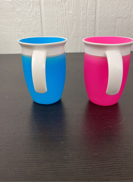 used Munchkin Miracle 360 Sippy Cup, Set of 2