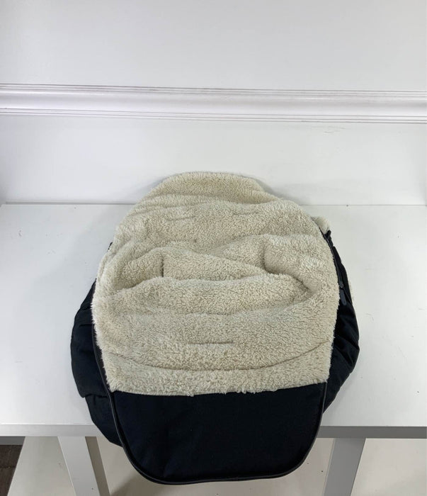 Shop Maxi-Cosi Footmuff at GoodBuy Gear