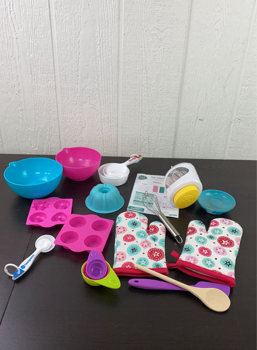 used Real Cooking Baking Set