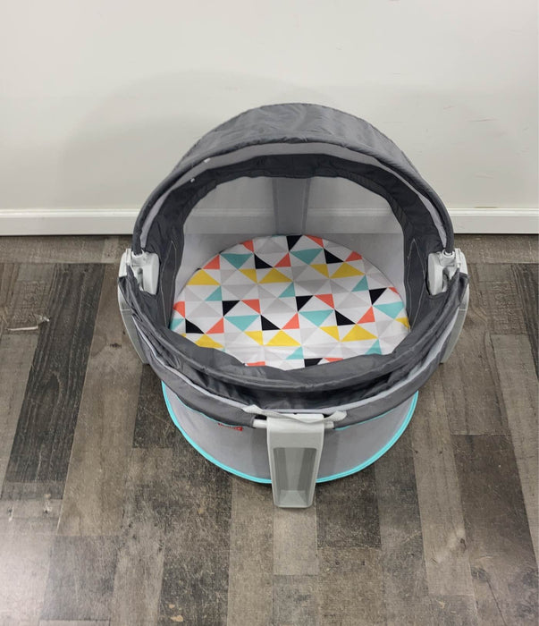 secondhand Fisher Price On-the-Go Baby Dome, Windmill