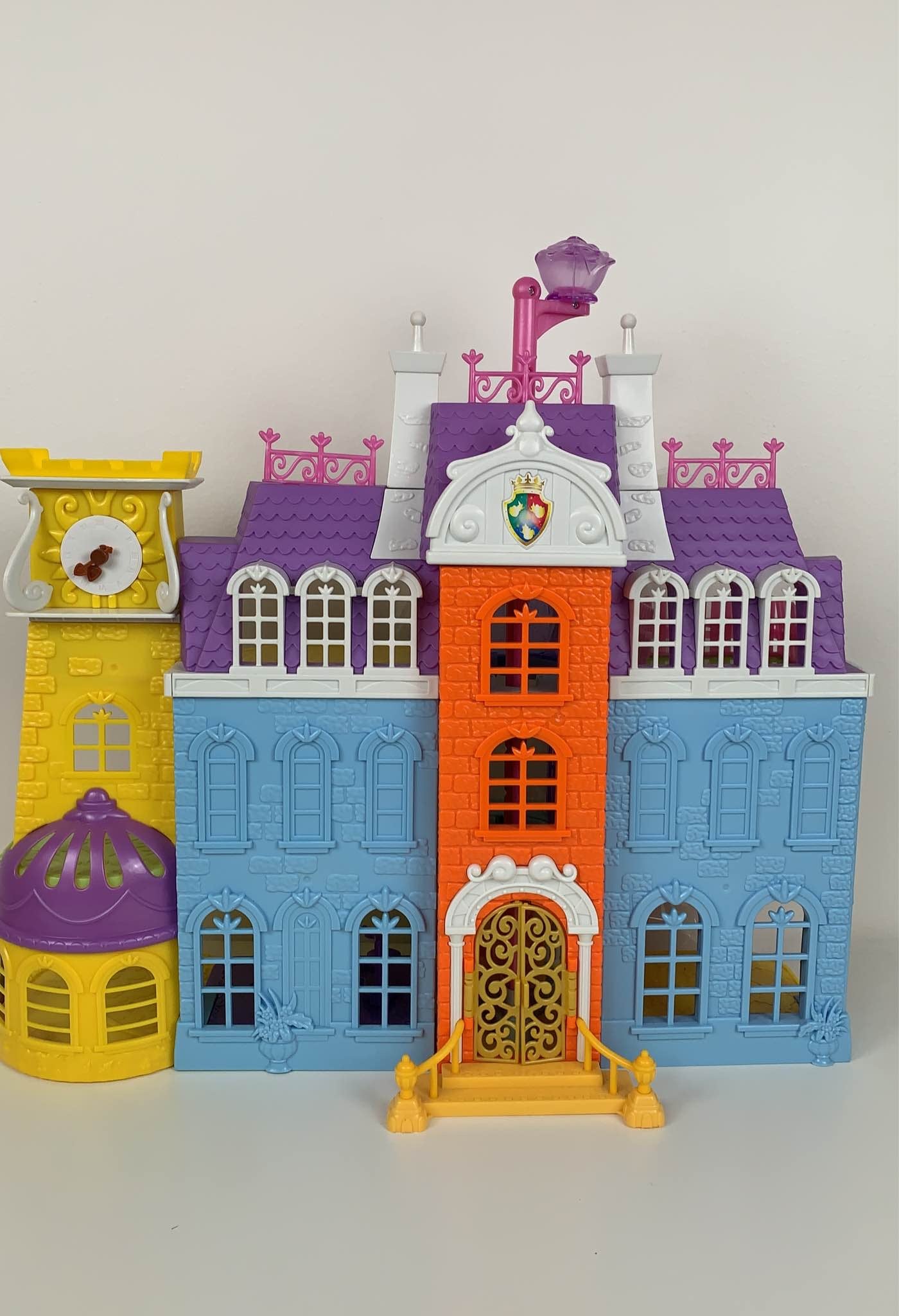 Disney Sofia The First Enchancian Castle Disney Sofia The First