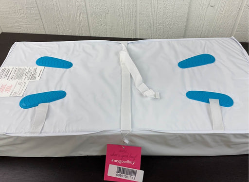 secondhand Munchkin Contoured Changing Pad