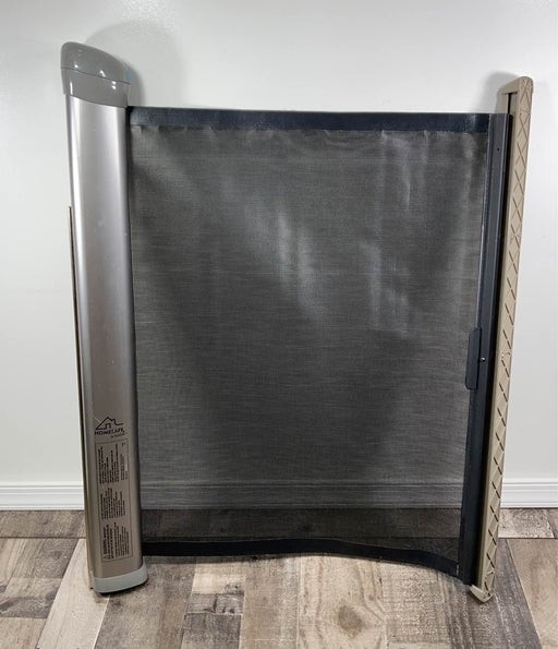 used HomeSafe By Summer Infant Retractable Gate