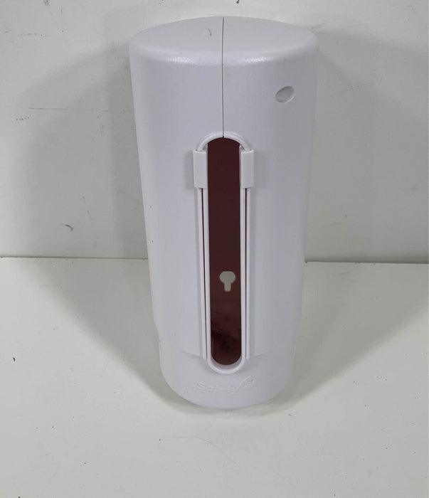 Shop Safety 1st Power Strip Cover, 1 Pack at GoodBuy Gear