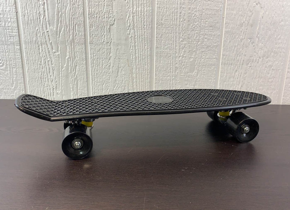 secondhand Rad Retro 22” Skateboard