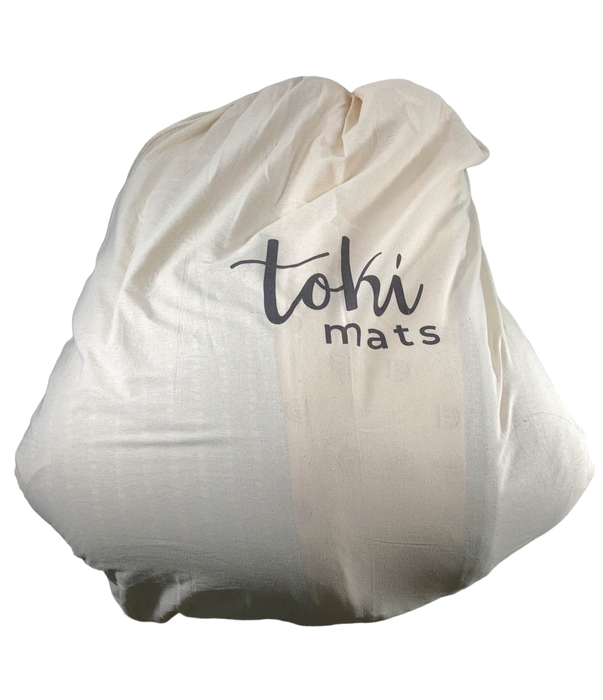 Shop Toki Kids Standard Padded Play Mat 40" x 40", Rainbow peach at GoodBuy Gear