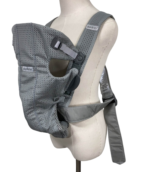 used BabyBjorn Baby Carrier Mini, Gray 3D Mesh