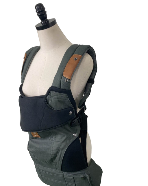 secondhand Lillebaby Elevate 6-in-1 Baby Carrier