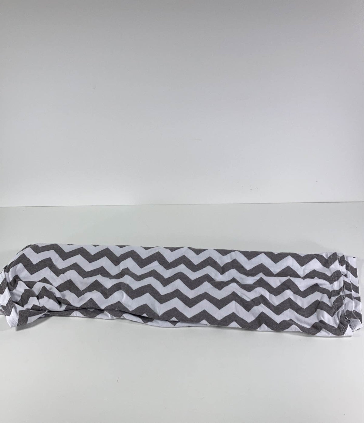 Itzy Ritzy Breastfeeding Scarf — GoodBuy Gear