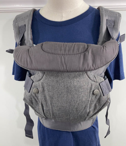 secondhand Infantino Flip 4-in-1 Convertible Carrier