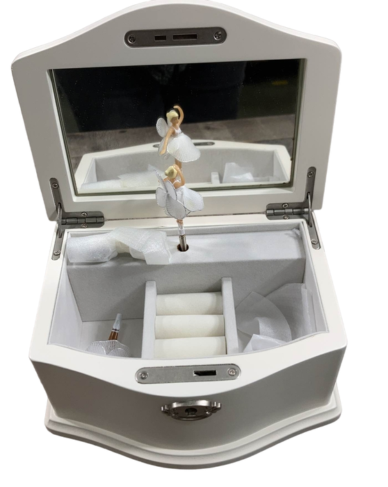 secondhand Pottery Barn Kids Abigail Jewelry Box