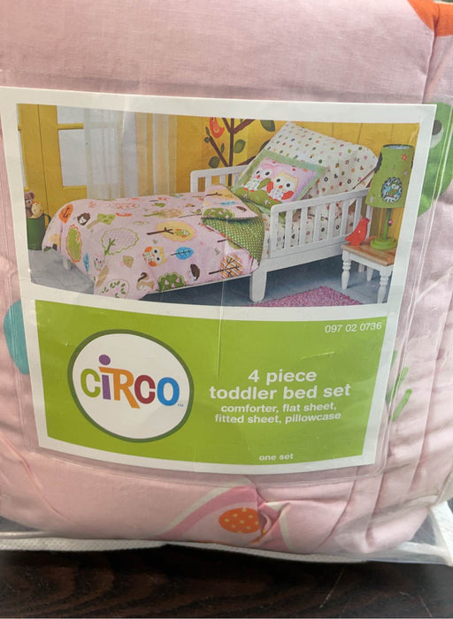 secondhand Circo 4 Piece Nursery Set