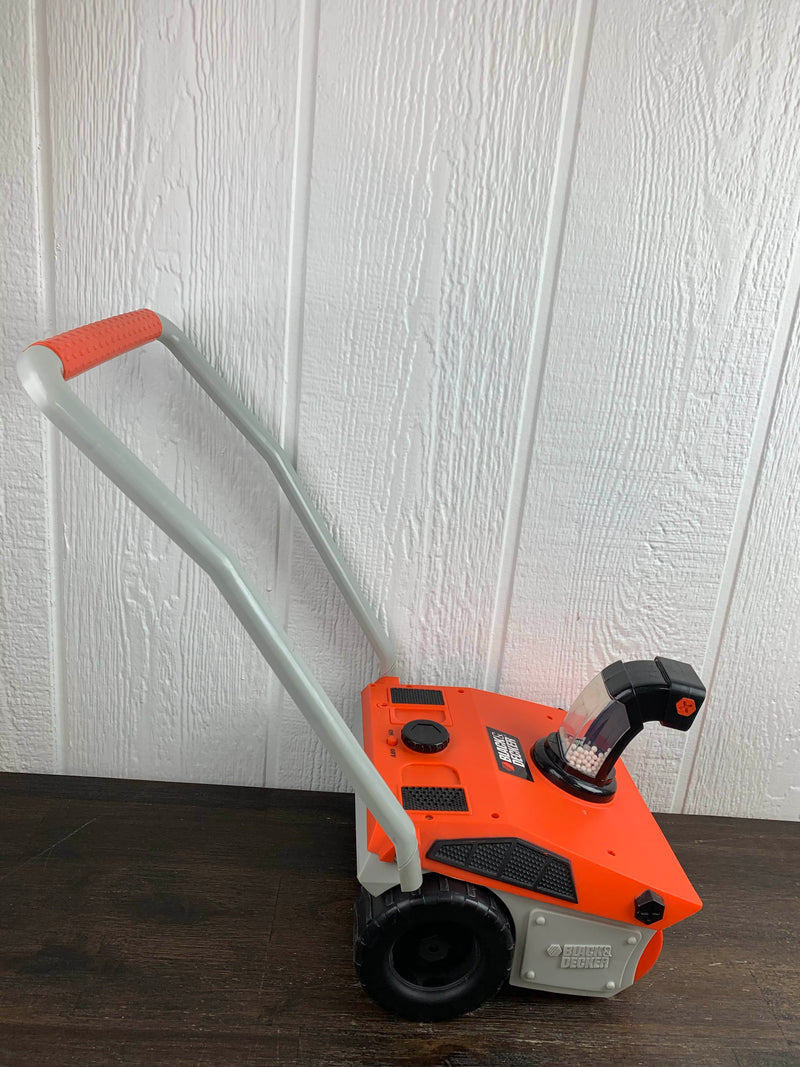 Black+Decker Junior Snow Blower