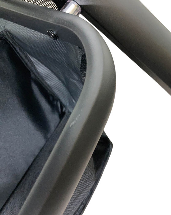 Nuna Demi Grow Bassinet + Stand, 2023, Caviar