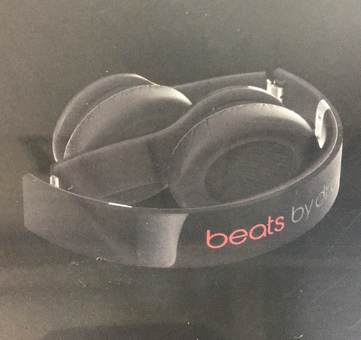 secondhand Beats By Dr. Dre Solo Headphones