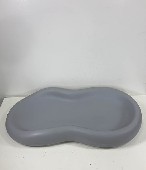 used Keekaroo Peanut Changing Pad, Grey