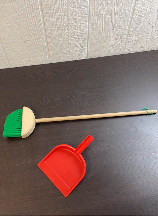 used Melissa & Doug Let’s Play House! Dust! Sweep! Mop!